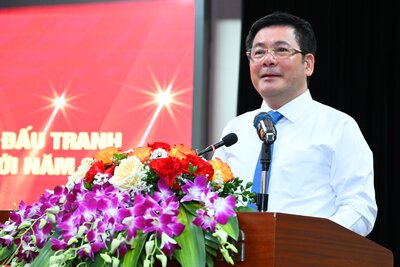 đồng chí Nguyễn Hồng Diên – Uỷ viên Trung ương Đảng, Bí thư Ban cán sự, Bộ trưởng, Trưởng Ban chỉ đạo 35 Nạp Tiền 188bet
 phát biểu tại Lễ trao giải
