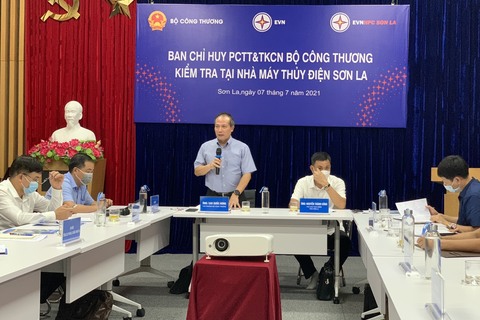 Ban Chỉ huy PCTT&TKCN Nạp Tiền 188bet
 làm việc tại Sơn La