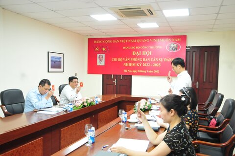 Chi bộ Văn phòng Ban cán sự đảng Nạp Tiền 188bet
 tổ chức thành công Đại hội Chi bộ lần thứ hai, nhiệm kỳ 2022 – 2025