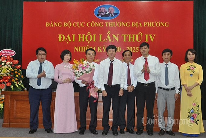 dang bo cuc cong thuong dia phuong tiep tuc giu vung on dinh doan ket hoan thanh tot nhiem vu 2020 2025