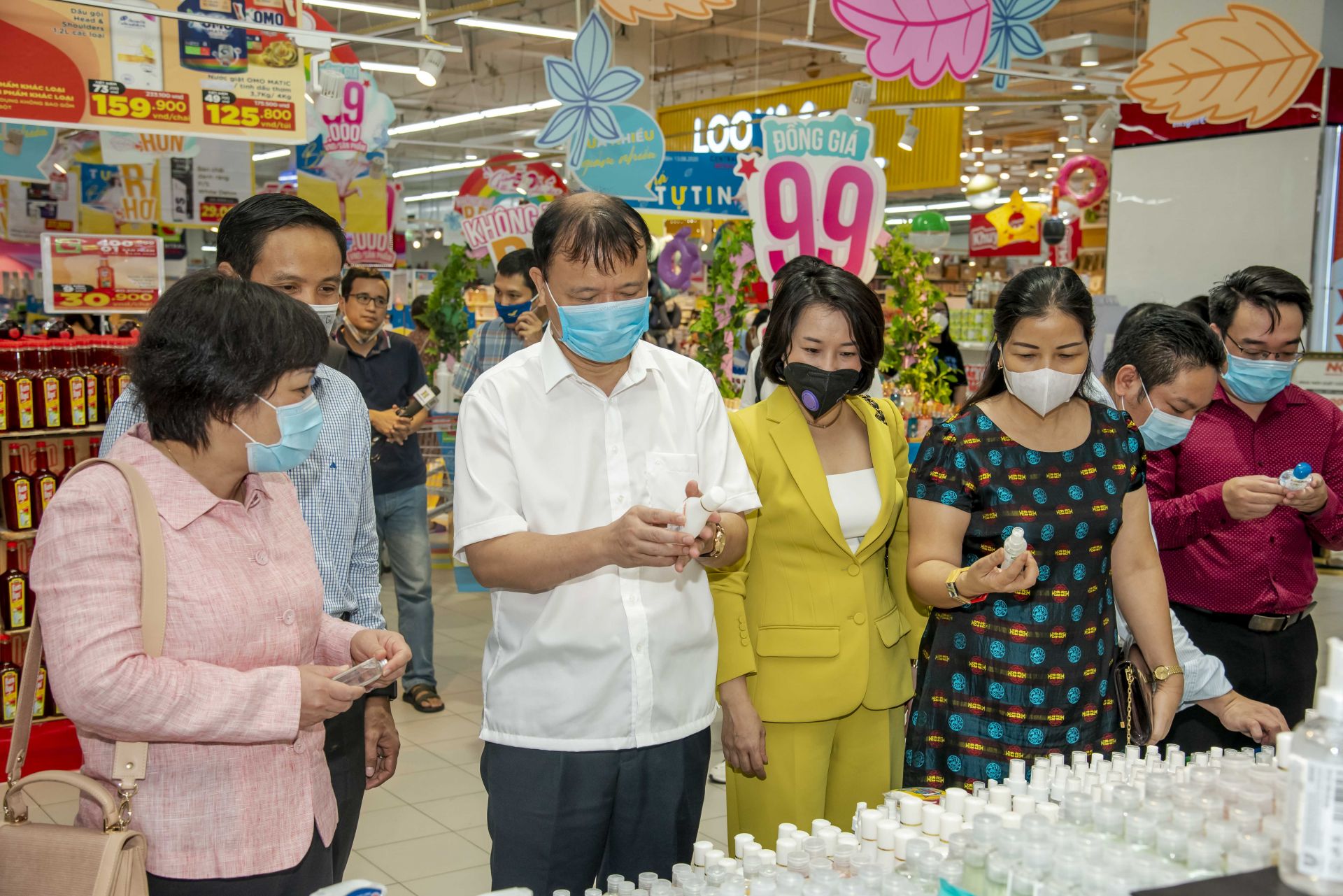 Cuộc vận động “Người Việt Nam ưu tiên dùng hàng Việt Nam” ngày càng đi vào  chiều sâu và thực chất